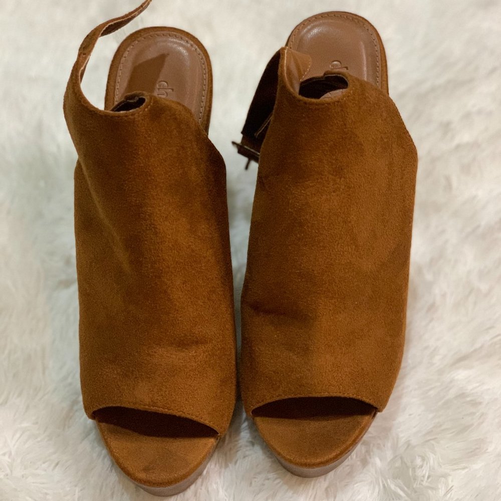 Charlotte Russe Brown Wedge